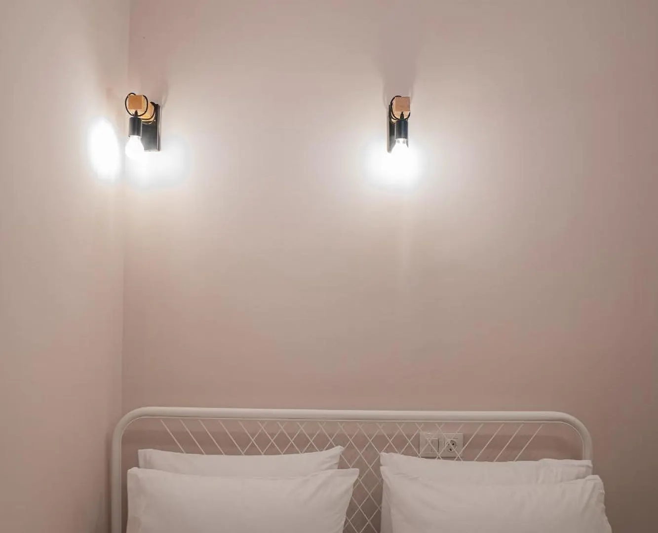 Feel Greek Hospitality #Θ001 Apartment Thessaloniki 0*,  Greece