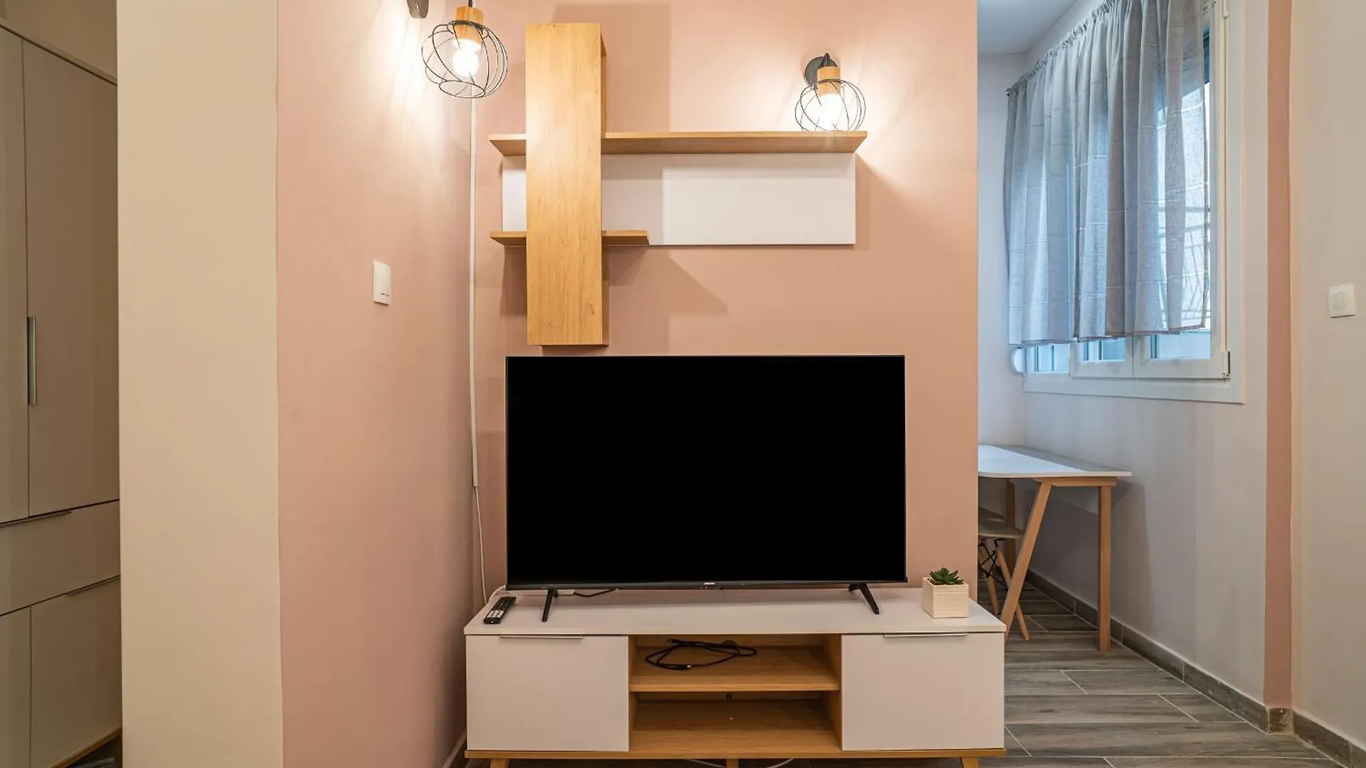 Feel Greek Hospitality #Θ001 Apartment Thessaloniki